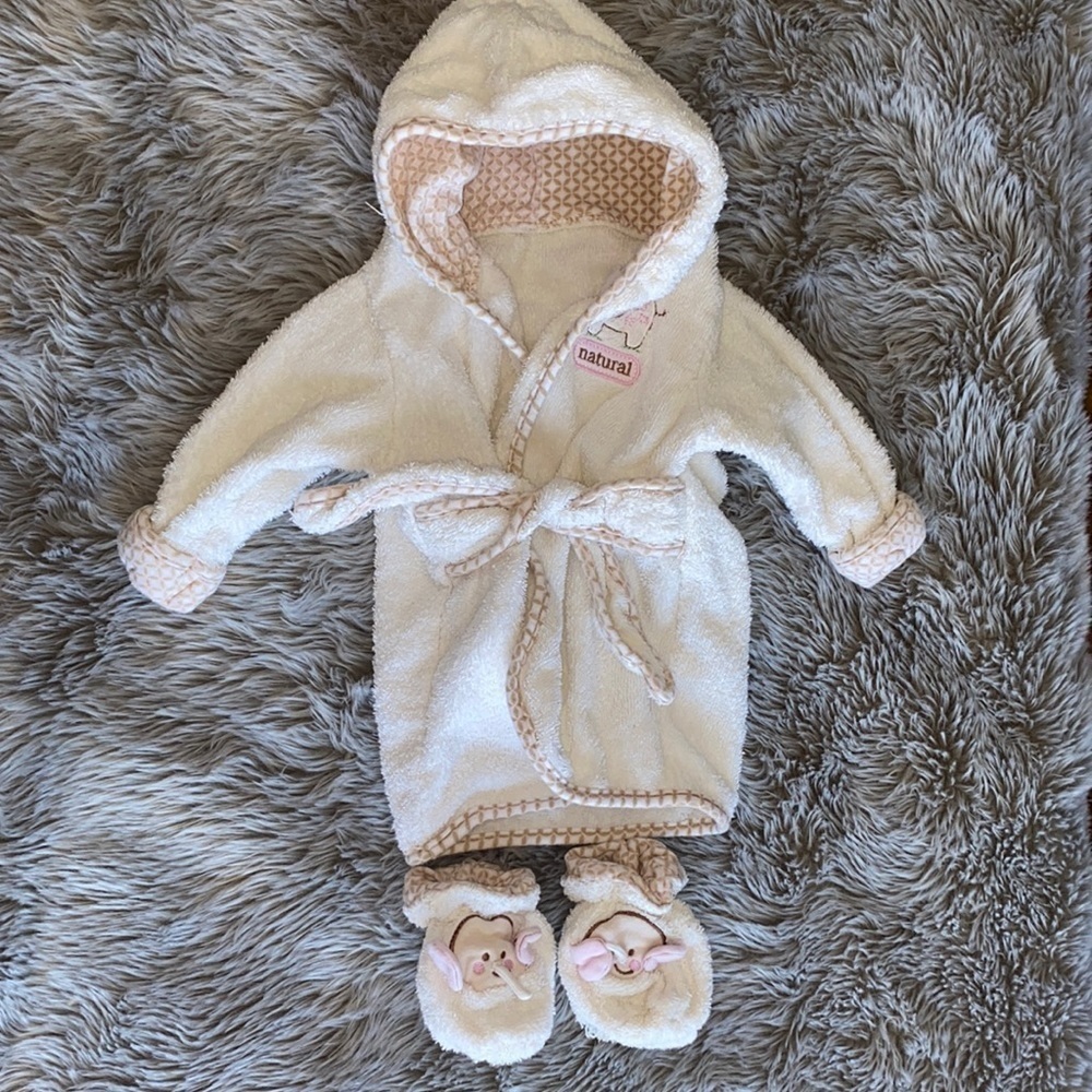 Baby Robe with Socks for 0-3 M